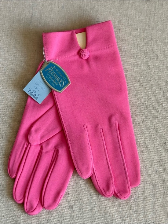 Van Raalte Accessories - Vtg Van Raalte BUBBLE GUM PINK Nylon Dress Wrist Length Gloves NOS Fits All